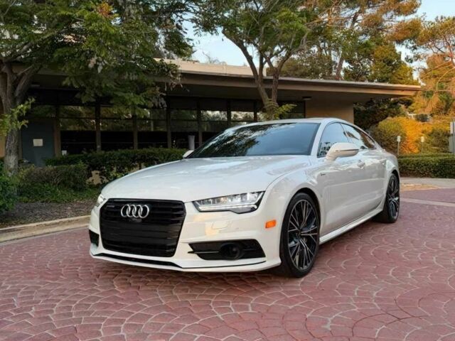 Белый Ауди A7 Sportback, объемом двигателя 3 л и пробегом 85 тыс. км за 7084 $, фото 1 на Automoto.ua