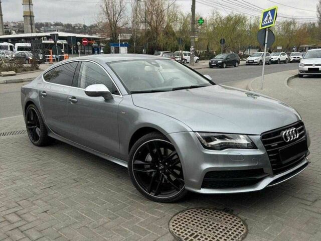 Серый Ауди A7 Sportback, объемом двигателя 0 л и пробегом 130 тыс. км за 13500 $, фото 1 на Automoto.ua