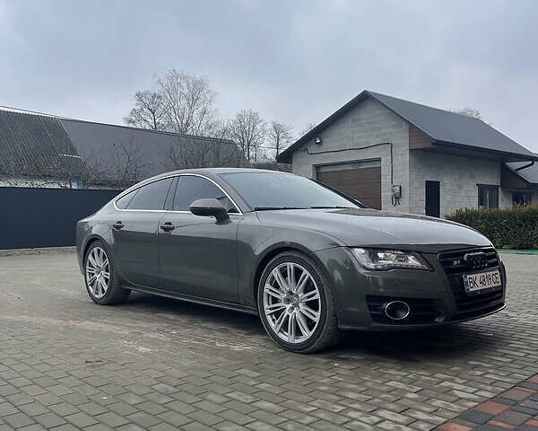 Сірий Ауді A7 Sportback, об'ємом двигуна 3 л та пробігом 255 тис. км за 14800 $, фото 1 на Automoto.ua