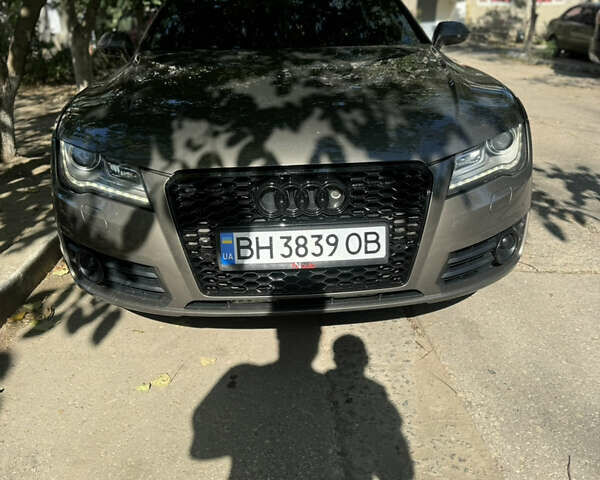 Серый Ауди A7 Sportback, объемом двигателя 3 л и пробегом 125 тыс. км за 18000 $, фото 1 на Automoto.ua