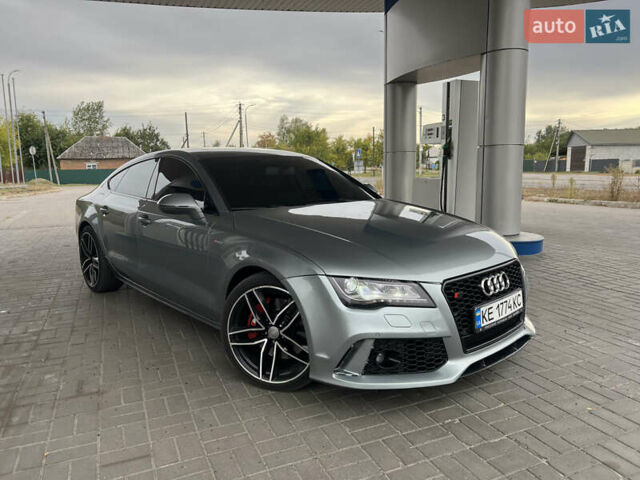 Серый Ауди A7 Sportback, объемом двигателя 3 л и пробегом 180 тыс. км за 15000 $, фото 1 на Automoto.ua