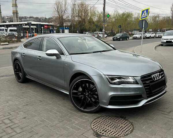 Серый Ауди A7 Sportback, объемом двигателя 3 л и пробегом 130 тыс. км за 14700 $, фото 1 на Automoto.ua