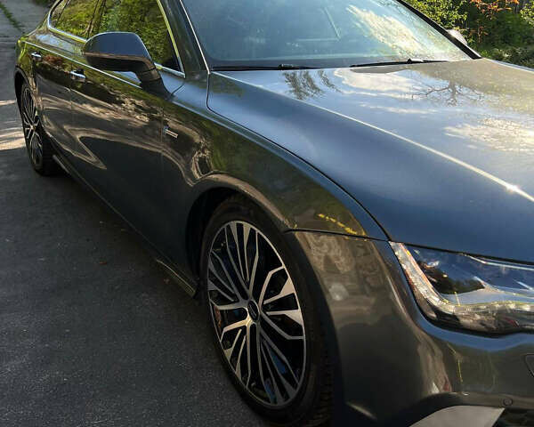 Ауди A7 Sportback 2013 в Черкассах на Automoto.ua Серый Ауди A7 Sportback, объемом двигателя 3 л и пробегом 116 тыс. км за 22000 $, фото 1 на Automoto.ua