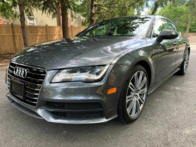 Сірий Ауді A7 Sportback, об'ємом двигуна 3 л та пробігом 89 тис. км за 3250 $, фото 1 на Automoto.ua