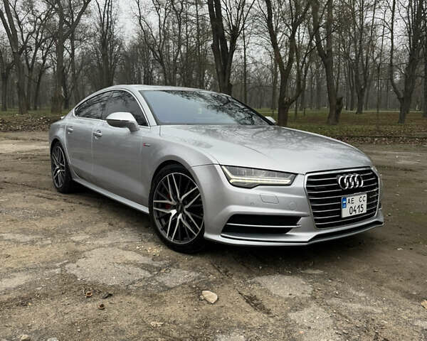 Серый Ауди A7 Sportback, объемом двигателя 3 л и пробегом 165 тыс. км за 22000 $, фото 1 на Automoto.ua