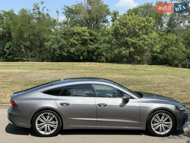 Серый Ауди A7 Sportback, объемом двигателя 3 л и пробегом 130 тыс. км за 55500 $, фото 1 на Automoto.ua