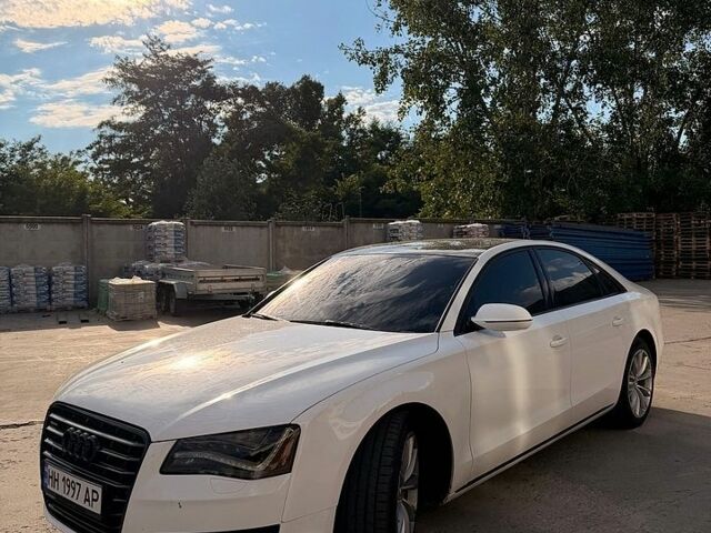 Білий Ауді A8, об'ємом двигуна 3 л та пробігом 260 тис. км за 19199 $, фото 1 на Automoto.ua