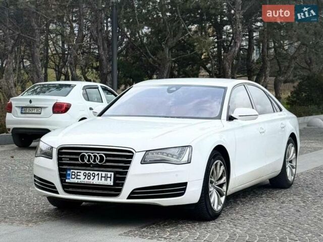 Белый Ауди А8, объемом двигателя 2.97 л и пробегом 228 тыс. км за 16500 $, фото 1 на Automoto.ua