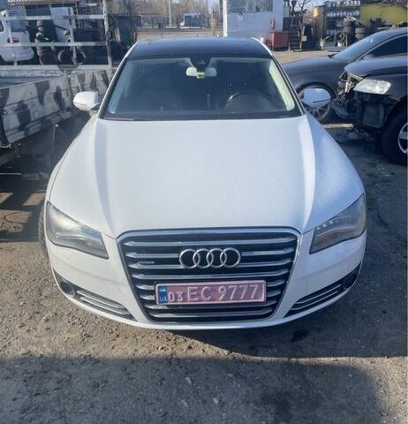 Білий Ауді A8, об'ємом двигуна 4 л та пробігом 170 тис. км за 7505 $, фото 1 на Automoto.ua