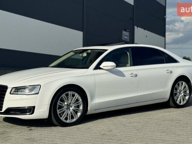 Белый Ауди А8, объемом двигателя 3 л и пробегом 158 тыс. км за 31500 $, фото 1 на Automoto.ua