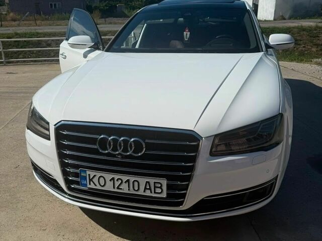 Білий Ауді A8, об'ємом двигуна 3 л та пробігом 201 тис. км за 15900 $, фото 1 на Automoto.ua