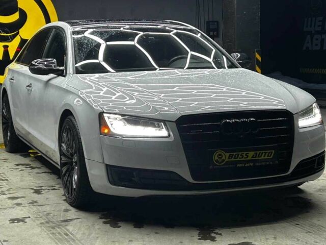 Белый Ауди А8, объемом двигателя 3 л и пробегом 217 тыс. км за 22000 $, фото 1 на Automoto.ua