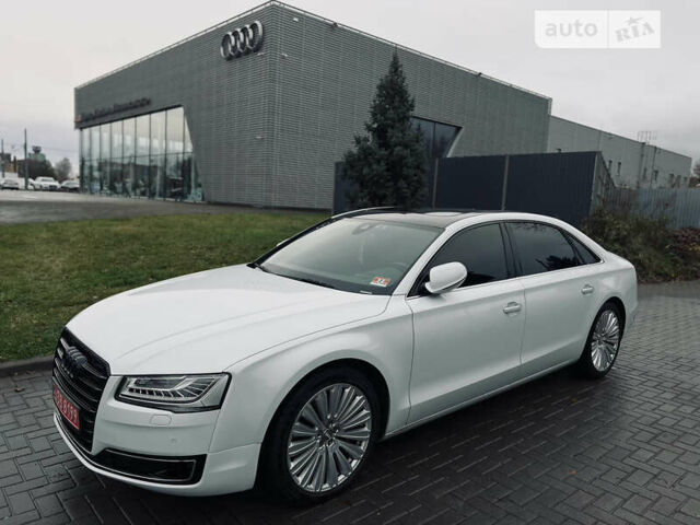 Белый Ауди А8, объемом двигателя 3 л и пробегом 162 тыс. км за 24999 $, фото 1 на Automoto.ua