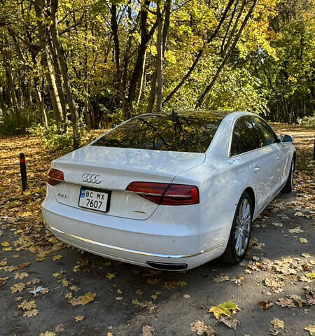 Білий Ауді A8, об'ємом двигуна 3 л та пробігом 197 тис. км за 25500 $, фото 1 на Automoto.ua