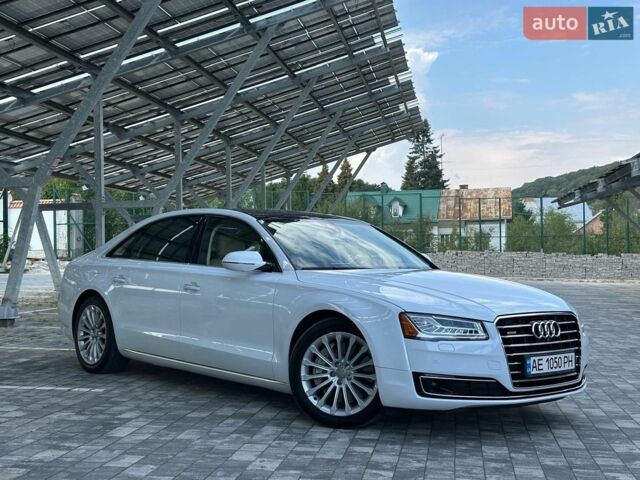 Белый Ауди А8, объемом двигателя 3 л и пробегом 206 тыс. км за 22999 $, фото 1 на Automoto.ua