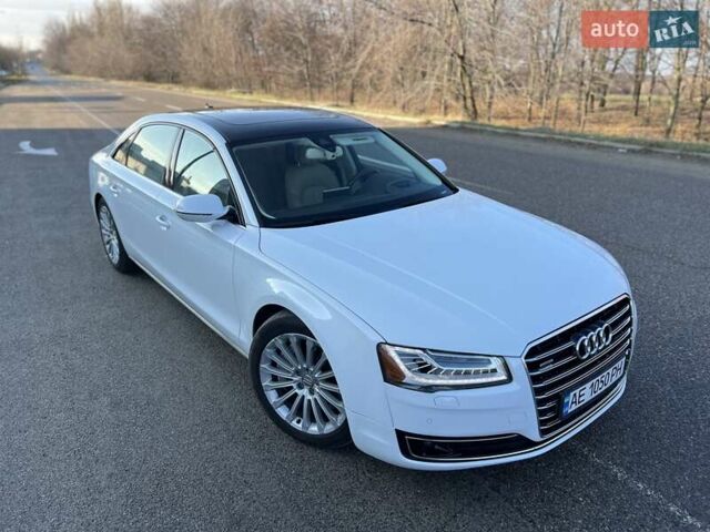 Белый Ауди А8, объемом двигателя 3 л и пробегом 192 тыс. км за 21999 $, фото 1 на Automoto.ua