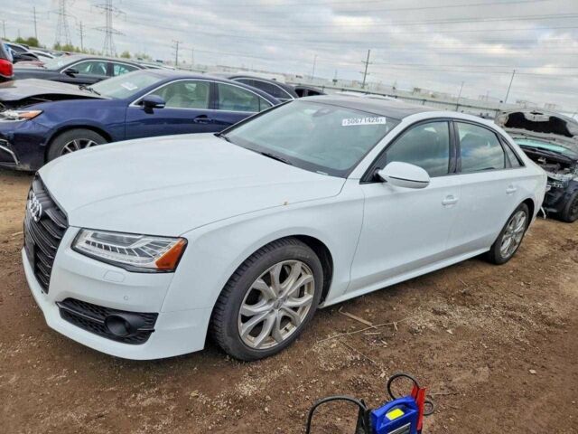 Белый Ауди А8, объемом двигателя 0 л и пробегом 59 тыс. км за 7000 $, фото 1 на Automoto.ua