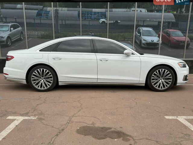 Белый Ауди А8, объемом двигателя 3 л и пробегом 83 тыс. км за 45500 $, фото 1 на Automoto.ua