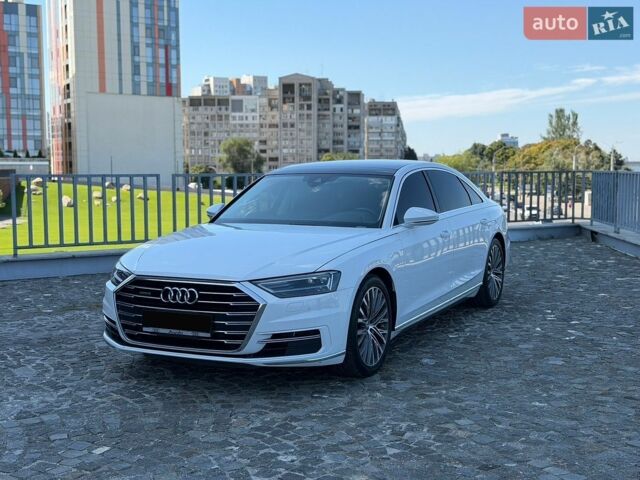 Белый Ауди А8, объемом двигателя 3.99 л и пробегом 72 тыс. км за 48000 $, фото 1 на Automoto.ua
