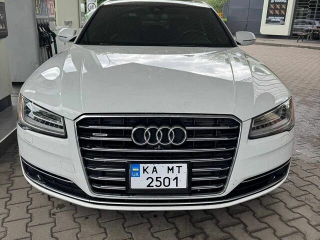 Белый Ауди А8, объемом двигателя 3 л и пробегом 191 тыс. км за 19500 $, фото 1 на Automoto.ua