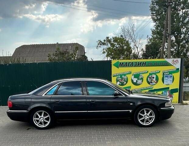 Черный Ауди А8, объемом двигателя 0 л и пробегом 370 тыс. км за 5700 $, фото 1 на Automoto.ua