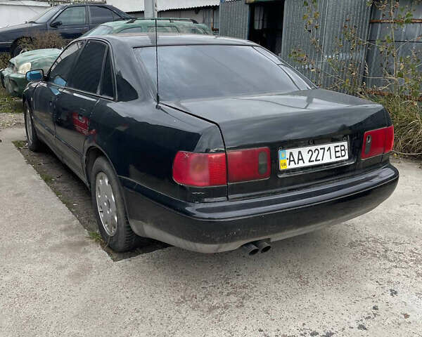 Черный Ауди А8, объемом двигателя 3.7 л и пробегом 900 тыс. км за 2600 $, фото 1 на Automoto.ua