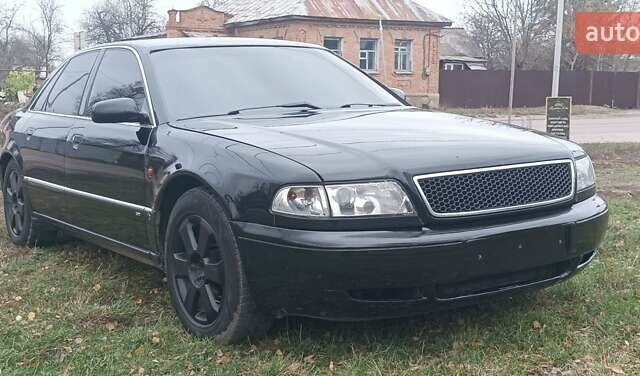Чорний Ауді A8, об'ємом двигуна 2.5 л та пробігом 370 тис. км за 2856 $, фото 1 на Automoto.ua