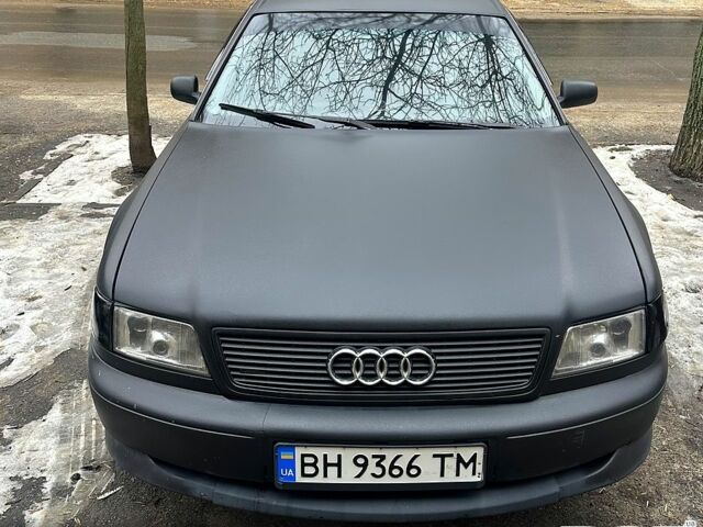 Черный Ауди А8, объемом двигателя 2.8 л и пробегом 0 тыс. км за 3600 $, фото 1 на Automoto.ua