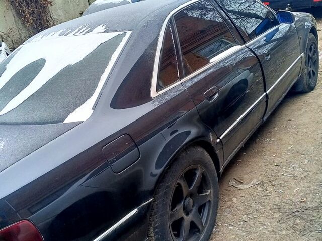 Чорний Ауді A8, об'ємом двигуна 4.2 л та пробігом 200 тис. км за 5000 $, фото 1 на Automoto.ua