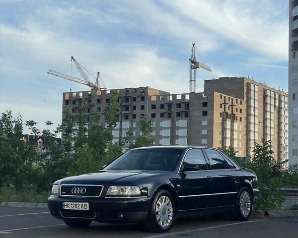 Черный Ауди А8, объемом двигателя 3.3 л и пробегом 380 тыс. км за 6400 $, фото 1 на Automoto.ua