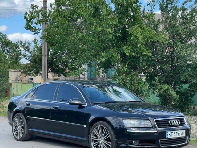 Черный Ауди А8, объемом двигателя 4.2 л и пробегом 204 тыс. км за 7200 $, фото 1 на Automoto.ua
