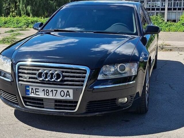 Черный Ауди А8, объемом двигателя 6 л и пробегом 201 тыс. км за 7200 $, фото 1 на Automoto.ua