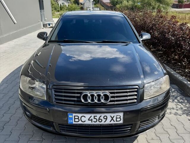 Черный Ауди А8, объемом двигателя 3 л и пробегом 280 тыс. км за 5997 $, фото 1 на Automoto.ua