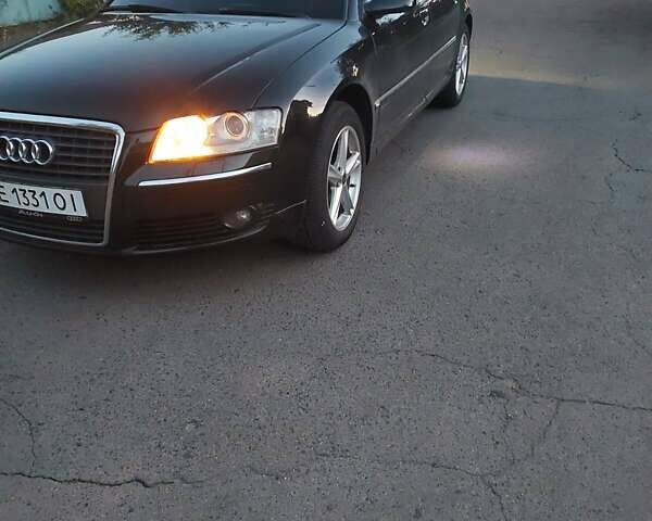 Черный Ауди А8, объемом двигателя 3.2 л и пробегом 250 тыс. км за 7500 $, фото 1 на Automoto.ua