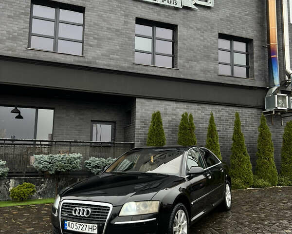 Черный Ауди А8, объемом двигателя 3 л и пробегом 279 тыс. км за 9300 $, фото 1 на Automoto.ua