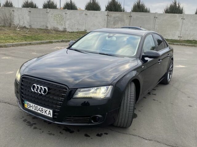 Черный Ауди А8, объемом двигателя 4.2 л и пробегом 151 тыс. км за 12500 $, фото 1 на Automoto.ua