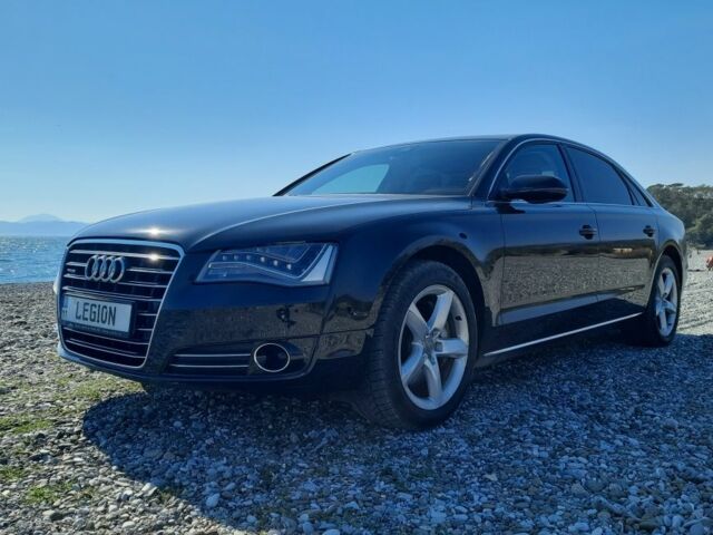 Чорний Ауді A8, об'ємом двигуна 4.2 л та пробігом 177 тис. км за 17000 $, фото 1 на Automoto.ua