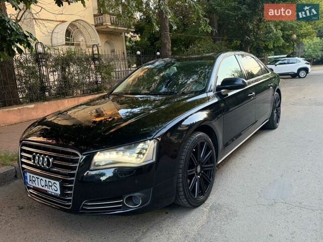 Черный Ауди А8, объемом двигателя 3 л и пробегом 250 тыс. км за 13900 $, фото 1 на Automoto.ua