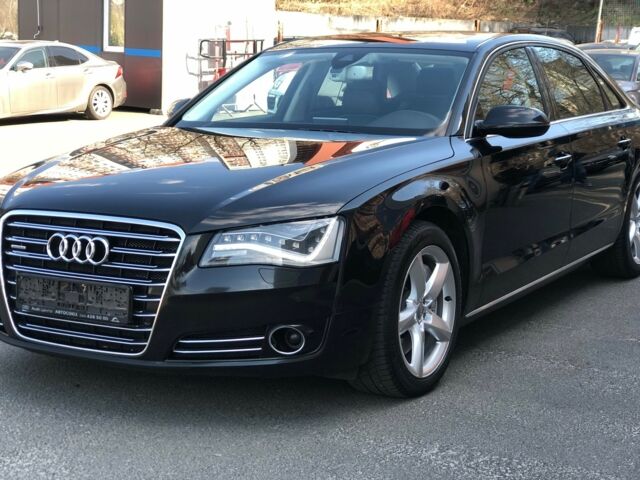Чорний Ауді A8, об'ємом двигуна 4.2 л та пробігом 196 тис. км за 39900 $, фото 1 на Automoto.ua