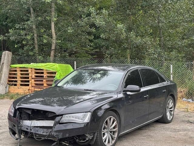 Черный Ауди А8, объемом двигателя 4.16 л и пробегом 225 тыс. км за 7200 $, фото 1 на Automoto.ua
