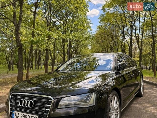 Черный Ауди А8, объемом двигателя 6.3 л и пробегом 102 тыс. км за 17500 $, фото 1 на Automoto.ua