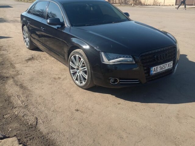 Чорний Ауді A8, об'ємом двигуна 3 л та пробігом 205 тис. км за 22500 $, фото 1 на Automoto.ua