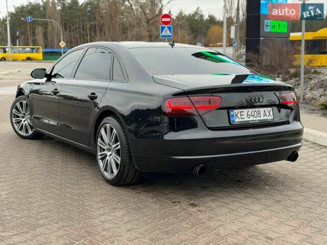 Чорний Ауді A8, об'ємом двигуна 3 л та пробігом 220 тис. км за 20000 $, фото 1 на Automoto.ua