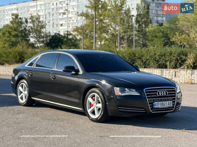 Чорний Ауді A8, об'ємом двигуна 3 л та пробігом 187 тис. км за 19000 $, фото 1 на Automoto.ua