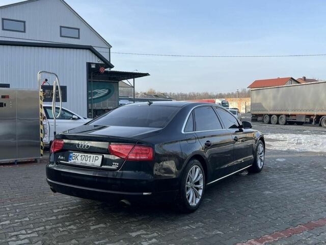 Черный Ауди А8, объемом двигателя 3 л и пробегом 202 тыс. км за 17600 $, фото 1 на Automoto.ua