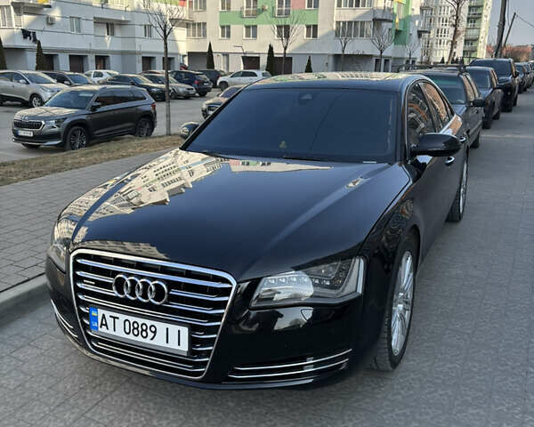 Черный Ауди А8, объемом двигателя 3 л и пробегом 200 тыс. км за 15000 $, фото 1 на Automoto.ua