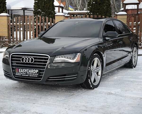 Черный Ауди А8, объемом двигателя 3 л и пробегом 230 тыс. км за 10650 $, фото 1 на Automoto.ua