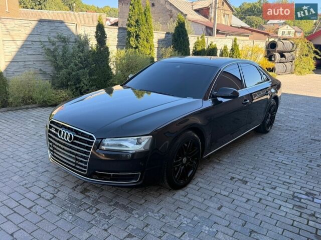 Чорний Ауді A8, об'ємом двигуна 3 л та пробігом 250 тис. км за 17900 $, фото 1 на Automoto.ua