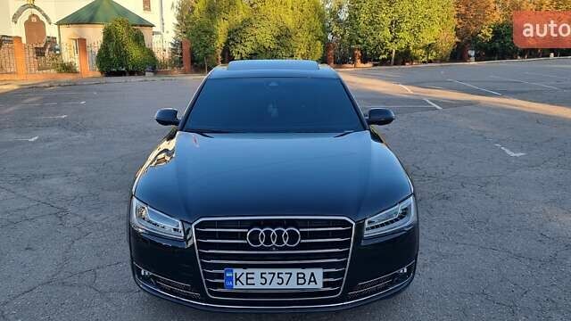 Чорний Ауді A8, об'ємом двигуна 3 л та пробігом 245 тис. км за 23000 $, фото 1 на Automoto.ua