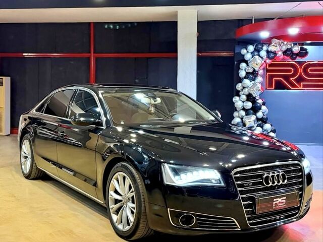 Чорний Ауді A8, об'ємом двигуна 6.3 л та пробігом 167 тис. км за 18800 $, фото 1 на Automoto.ua